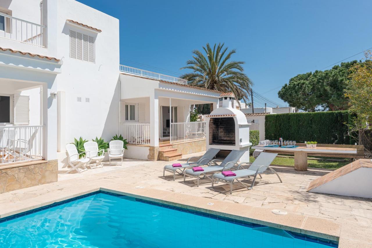 Apartment Ona One Sun With Pool, Ac, Bbq, Wifi In *