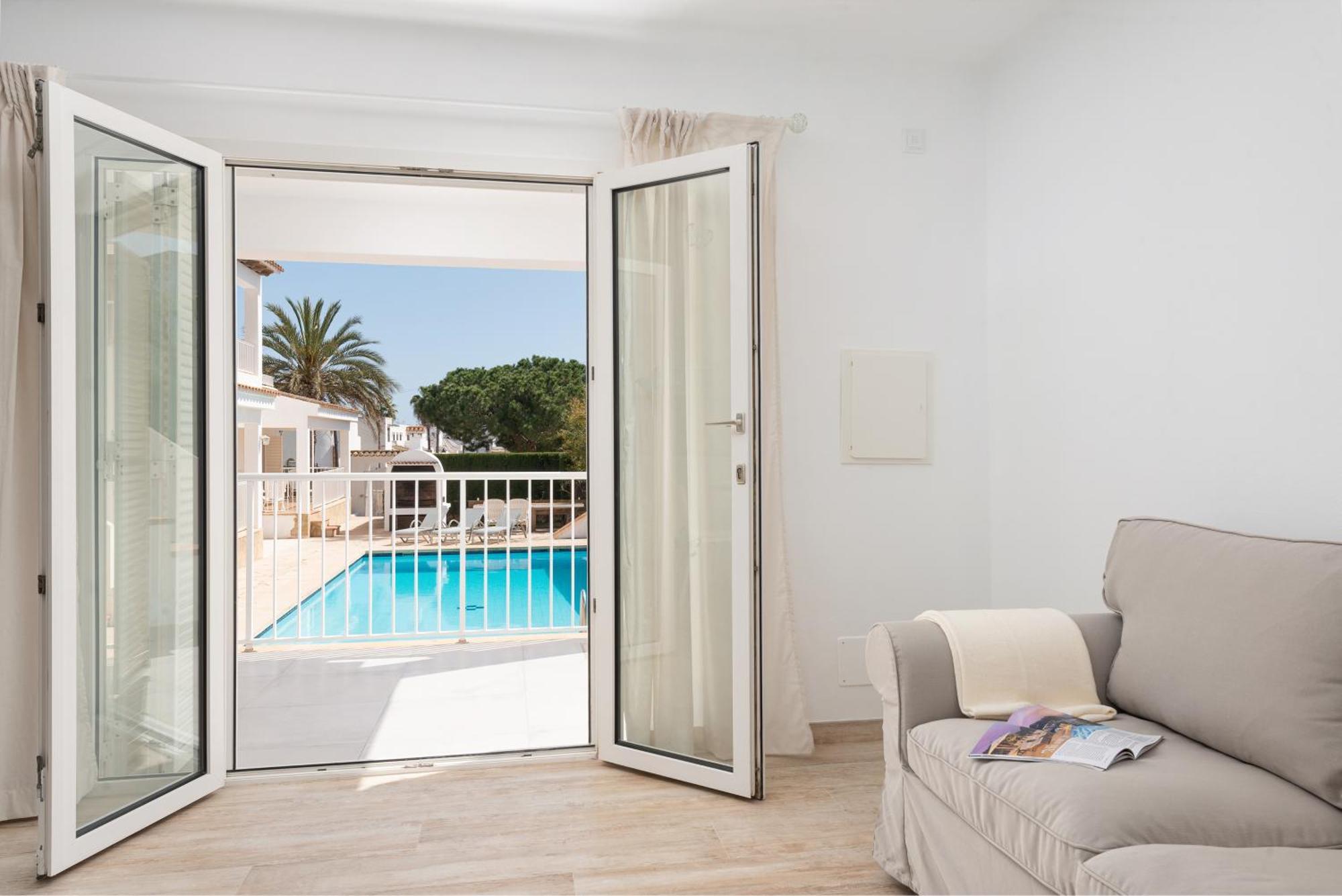 Ona One Sun With Pool, Ac, Bbq, Wifi In Apartment *